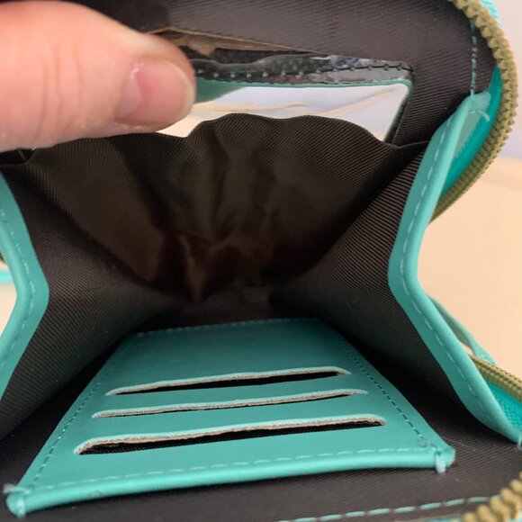 🐱 5 for $10.  Roulens Turquoise Shoulder Bag - Picture 6 of 9